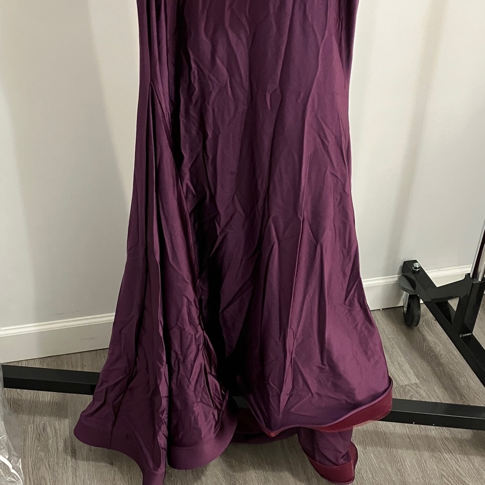 Jessica Angel USA Long Sleeve Off-Shoulder Purple Dress - Picture 4 of 14